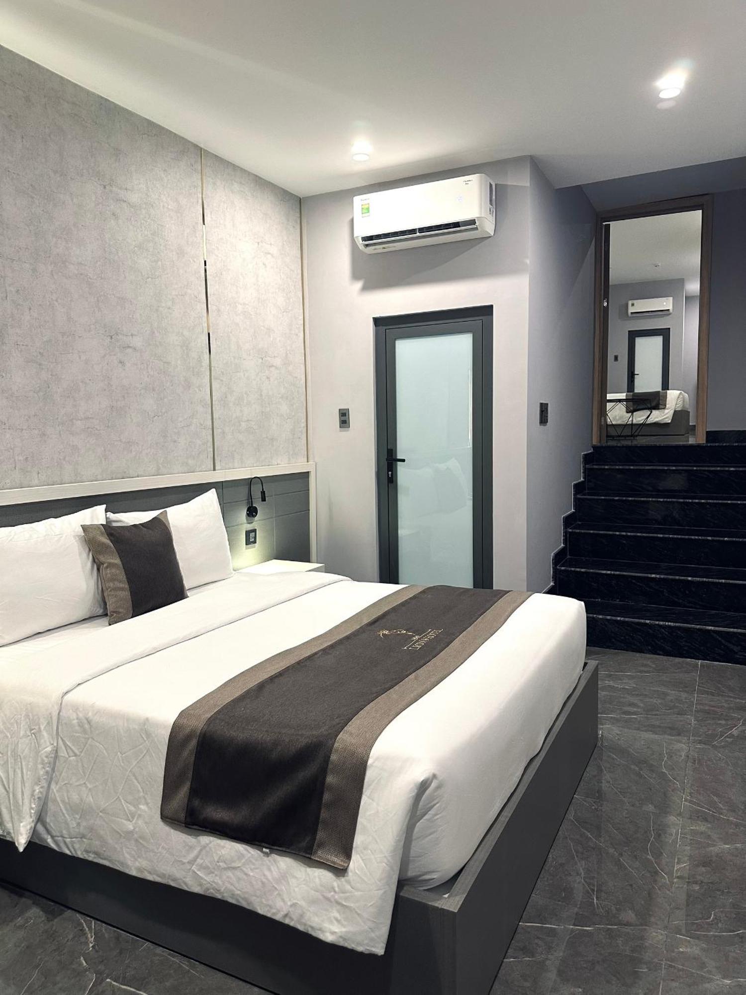 Lion 9 Hotel Can Tho Exterior photo